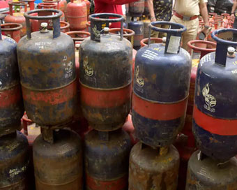 Commercial LPG cylinder prices cut by Rs 158