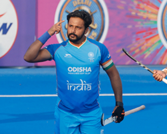 Harmanpreet Singh named FIH Player of the Year, PR Sreejesh gets best goalkeeper award