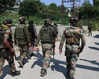 Jammu-Kashmir : Two unidentified terrorists killed in Anantnag  