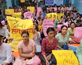 CNMCH students, junior doctors protest against Sandip Ghosh