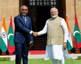 PM Modi holds bilateral talks with Maldives Prez Muizzu 