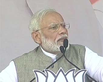 Congress kept Article 370, Ram Mandir pending: Modi